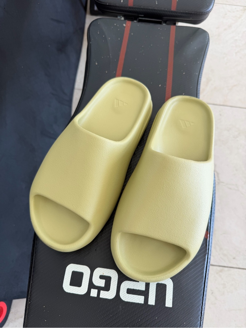 Minimal Slip-On Slides in Olive Green